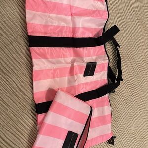 Large nylon Victoria secret beach tote